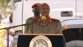 Museveni ne Kennyata batenderezza Emmanuel Mutebile olw’emirimu gye