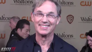 Richard Thomas (Original John-Boy/Narrator) | A Waltons Thanksgiving