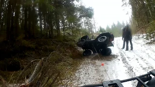 На ровном месте от снайпера не уйти.