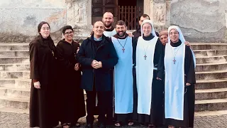 Santuario della Santa Spina - Famiglia mariana le cinque pietre