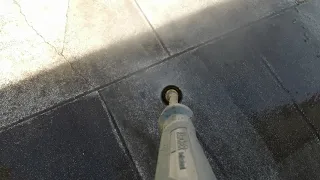 Limpieza superficie de hormigón con agua a presión | Karcher Profesional. Perfect Power Washing.