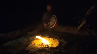 Galdor Rune chanting the Eldar Futhark.