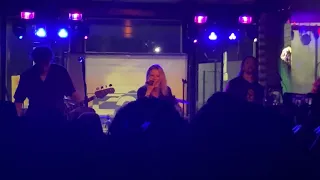 Sk8r Boi (Avril Lavigne cover) live by First To Eleven