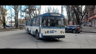 Два троллейбуса в одном кадре. ЗИУ-682Г [Г00] #425 #447 02.01.21