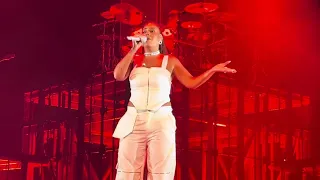 AMEL BENT ~ LA FÊTE ~ ZÉNITH DE PARIS ~ {22.09.23}