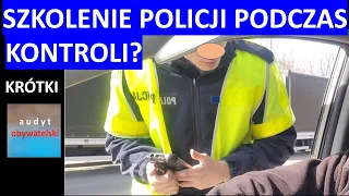 Policja dokonuje kontroli drogowej i dostaje "kłopotliwe" pytanie? Policjant Miał zamiar to zrobić?