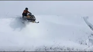 Vintage Slednecks 2022: Rotax Boys Wax the Gully