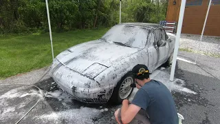 Washing My Mazda Mx5 Miata [HD]