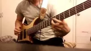 Carpenter Brut - Looking for Tracy Tzu (Bass Cover, Excerpt)