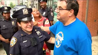 Man reunites with officers who saved his life on subway