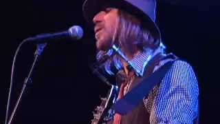 Todd Snider - Play a Train Song