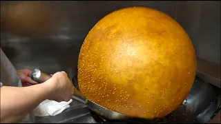 Giant Dumpling Ball - Chinese Street Food - Japan 空心大麻球 巨大ごま団子