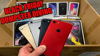 BLACK FRIDAY DUMPSTER DIVING JACKPOT AT THE APPLE STORE! FOUND 5 IPHONES!!!