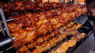 Yummy ! Charcoal Grilled Chicken with SomTam | Thai Street food