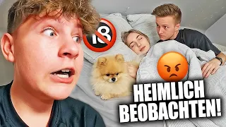 Kleiner Bruder beobachtet UNS im SCHLAFZIMMER! 😡 WAS SOLL DAS??