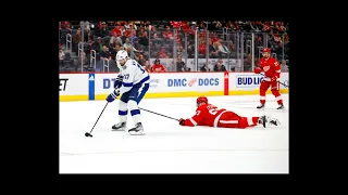 Vasilevskiy makes 45 saves, Lightning beat Red Wings 3-0