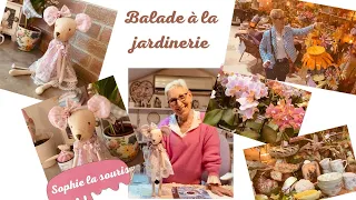 Balade à la jardinerie et sophie la souris