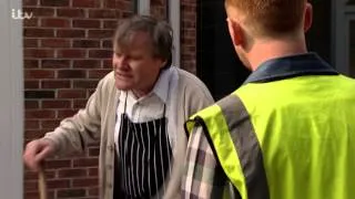 Coronation Street - Gary Threatens Roy