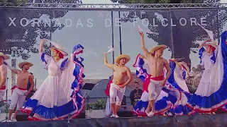 xornadas de folklore.en entrimo con Colombia.13.8.2022