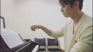 Cha Eun Woo the pianist always so handsome #chauenwoo #highlights #everyone