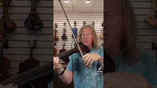 Hammer Ons and Pull Offs on Violin #shorts