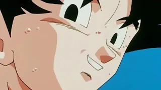Goku le toca el orto a bulma Vegeta se enoja