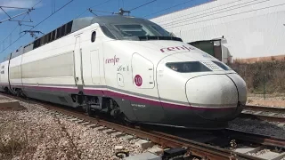 Trenes por la salida del túnel de Castelló II