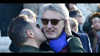 VIDEO - José Garcia une nouvelle fois piégé par Antoine De Caunes : regardez leur...