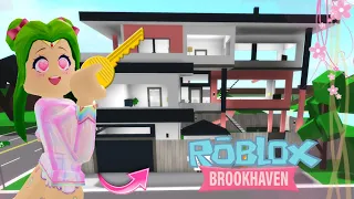 😍ME MUDO A UNA NUEVA MANSION *DEJO DE DORMIR EN EL HOTEL* BROOKHAVEN ROBLOX karola20