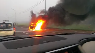 Nord-News^ На Мурманском шоссе легковушка попала в ДТП и сгорела дотла