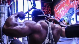 BIG ROB DID IT | FULL BIG BOULDER SHOULDER  ROUTINE