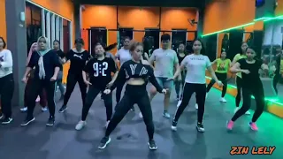 BUBBLE - DJ LIZZY FT DAVID JAY | ZUMBA | DANCE | FITNES | CHOREO | LELY HERLY