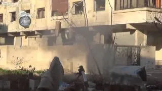 Syrian Army T72 in Street Battle