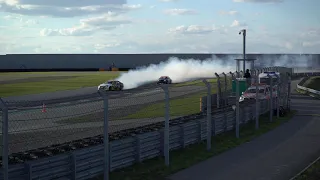 Toyota Altezza vs Chaser