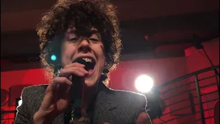 LP - Lost On You (Radio2 Live)