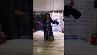 Moroccan Chaabi, Asma Lmnawar - Ydirha Lhob