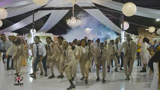 BEST GROOMSMAN CONGOLESE WEDDING ENTRANCE EVER 🔥 🇨🇩