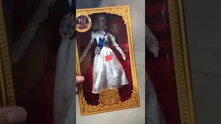Found This Fake Barbie Queen Elizabeth II For $6.99 At My Local Goodwill ebay #reseller #makingmoney