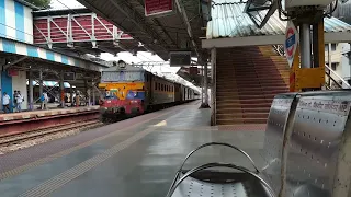 12126 : Pragati Express With LHB Coaches : Pune To Mumbai 🇮🇳🇮🇳