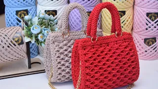 Crocheted bag with honeycomb pattern. It's impossible not to fall in love. Crochet purse