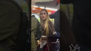 Her 🐱 was smelling up the train