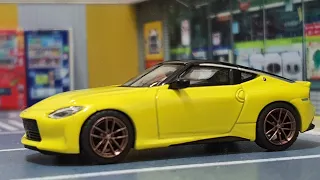 MINI GT Nissan Fairlady Z Proto Spec 2023 Ikazuchi Yellow / No. 414 Unboxing