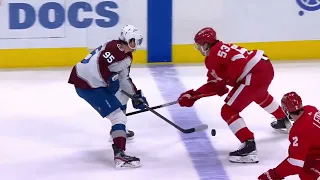 Detroit Red Wing Moritz Seider hit on Avs Burakovsky and reverse on Landeskog