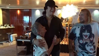 Gene Simmons Meet and Greet on KISS Kruise 6 pt2