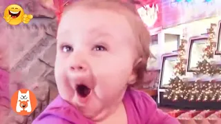 Videos De Risa ★ Divertida expresión de un bebé comiendo limón