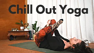 Chill Out Yoga - Gentle Bedtime Floor Flow | Cole Chance Yoga