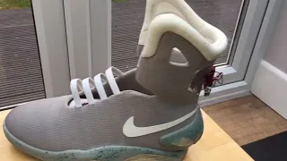 Inside a Nike Mag Auto Lace V4 - insole removed to inspect the mechanism