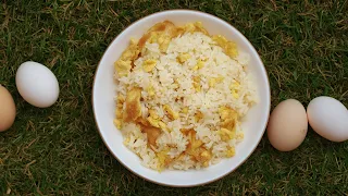 How To Cook Egg Fried Rice in 5 Minutes.
