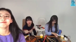 TWICE(트와이스) Nayeon fangirls over a certain Avenger