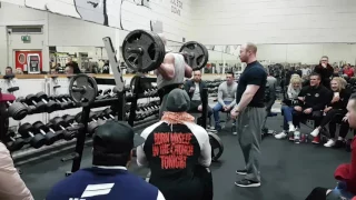 Full Squat 180kg(400lbs) x 42 Reps!!!